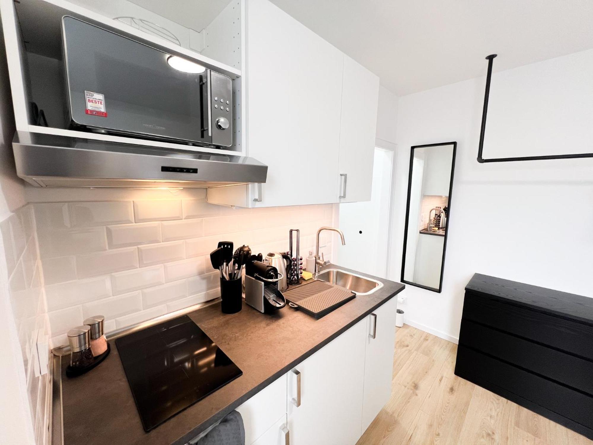 Vibehome Duesseldorf - Stadtmitte Екстериор снимка