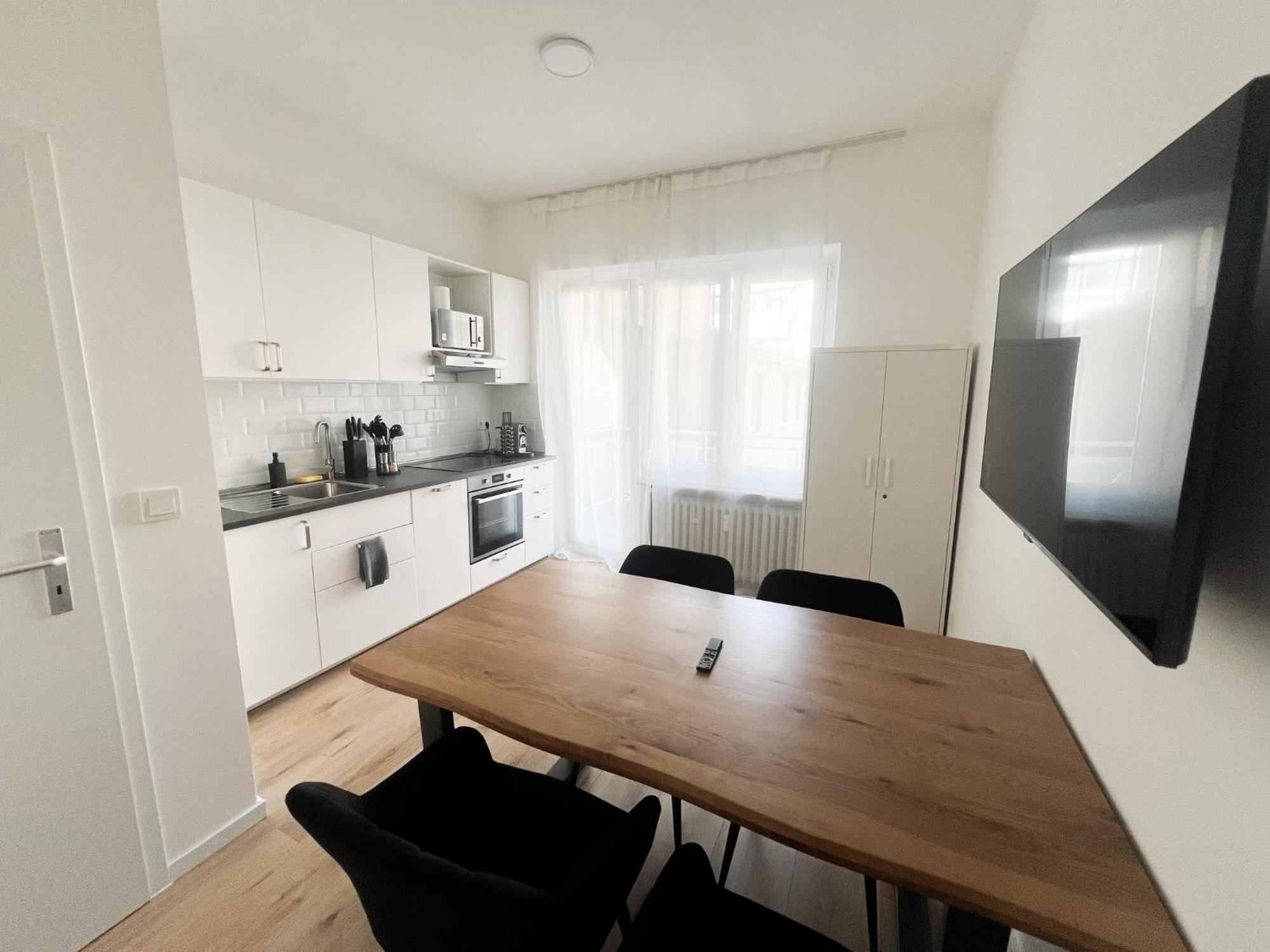 Vibehome Duesseldorf - Stadtmitte Екстериор снимка