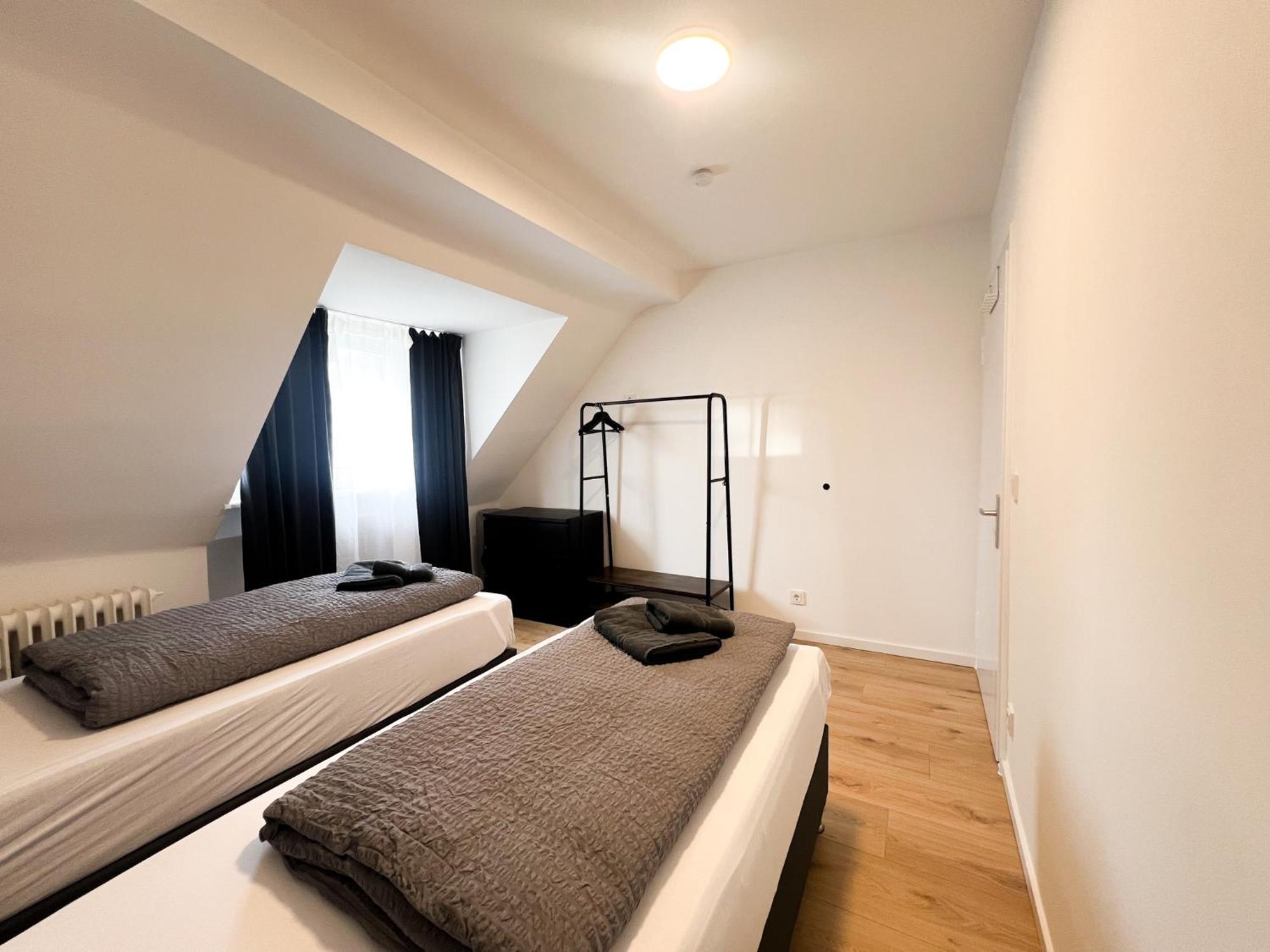 Vibehome Duesseldorf - Stadtmitte Екстериор снимка
