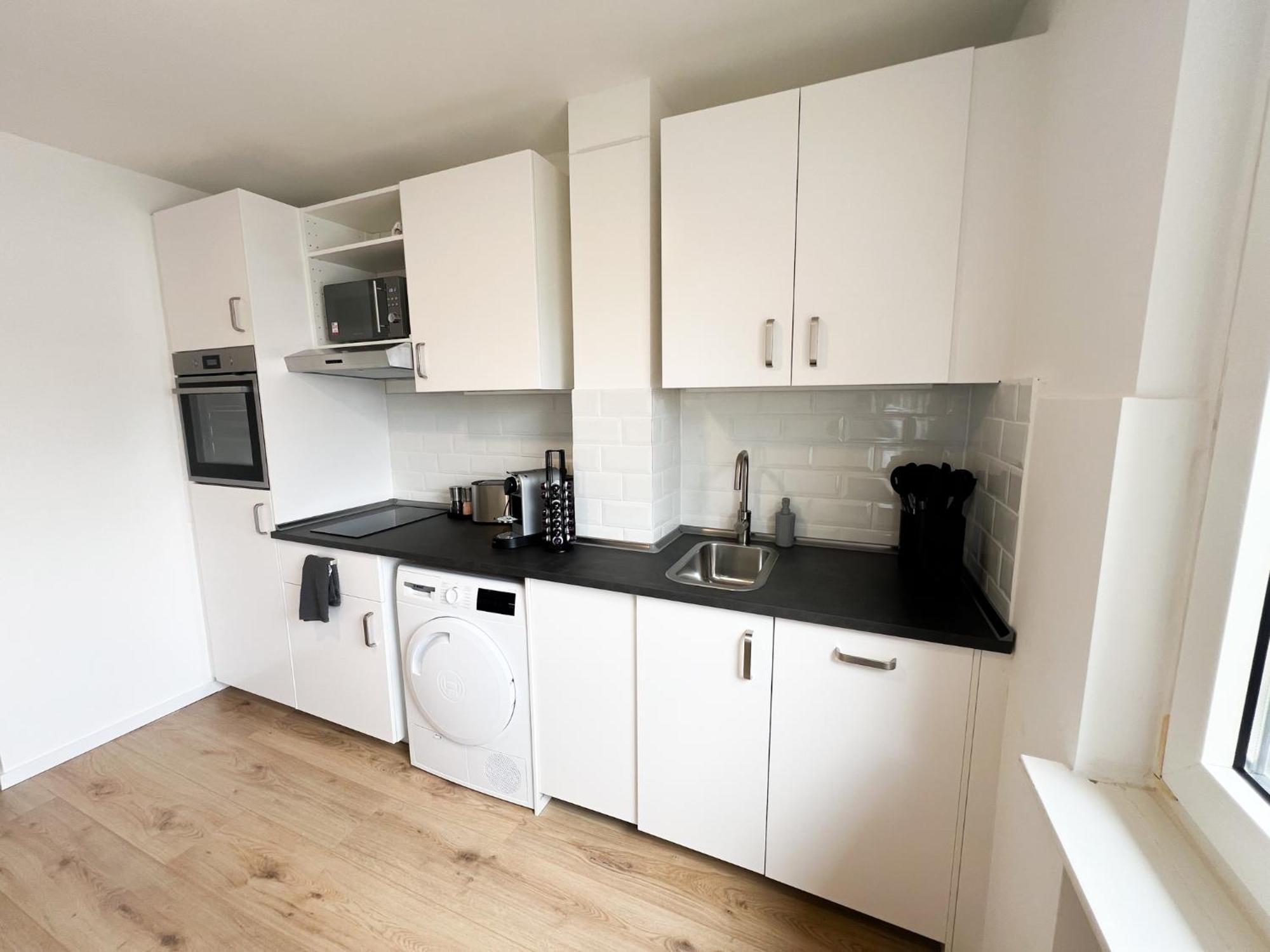 Vibehome Duesseldorf - Stadtmitte Екстериор снимка