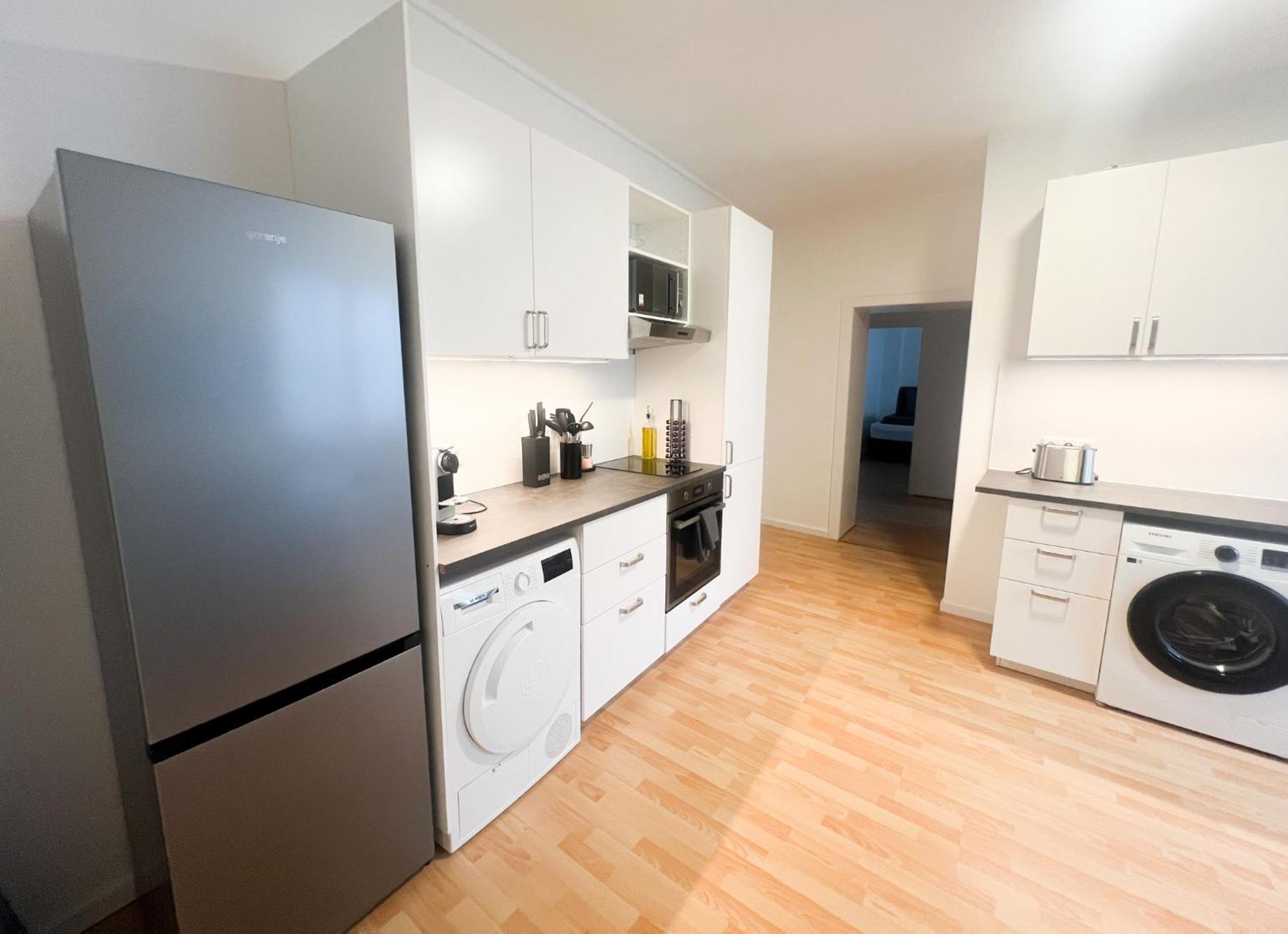Vibehome Duesseldorf - Stadtmitte Екстериор снимка