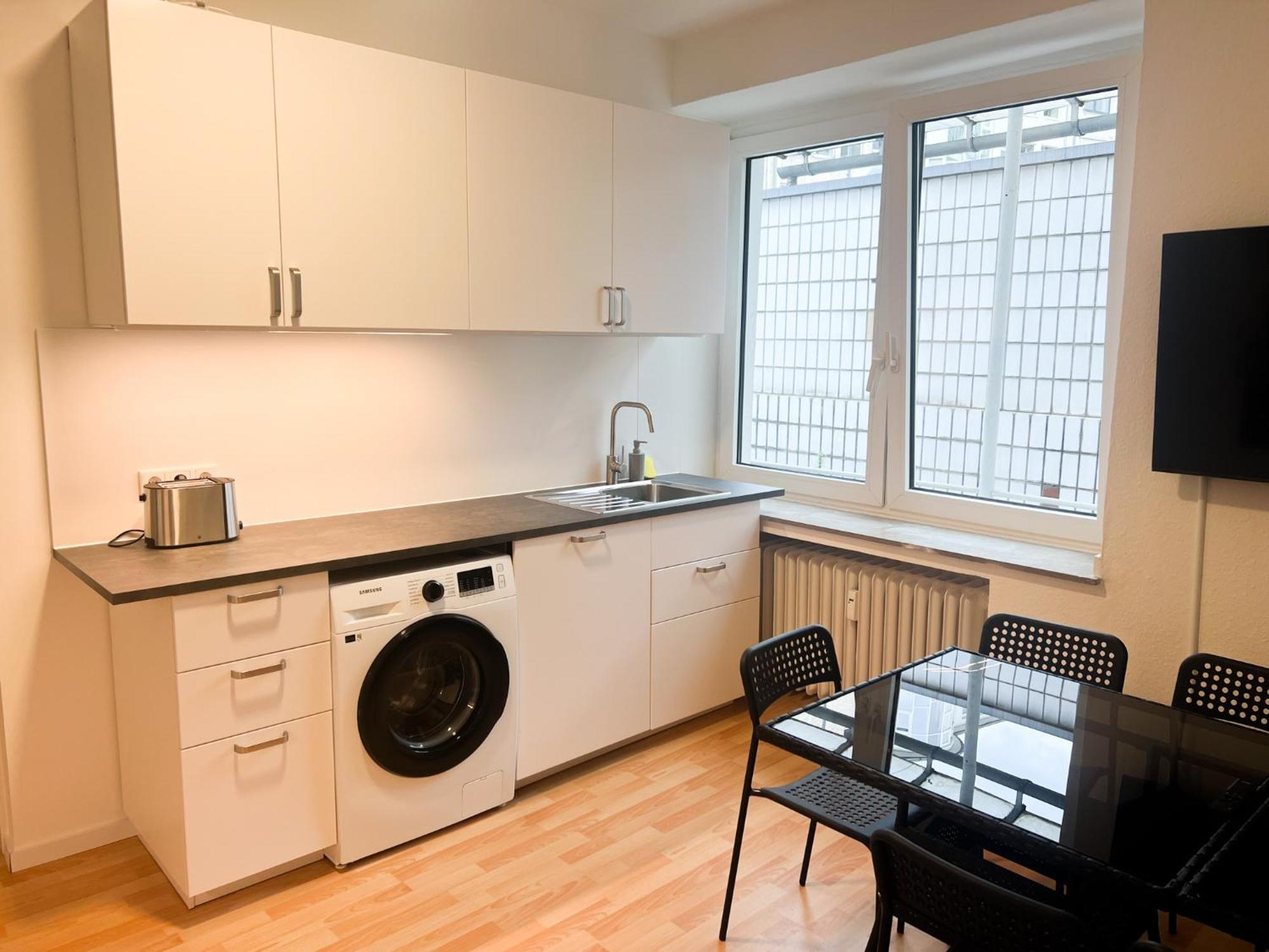Vibehome Duesseldorf - Stadtmitte Екстериор снимка