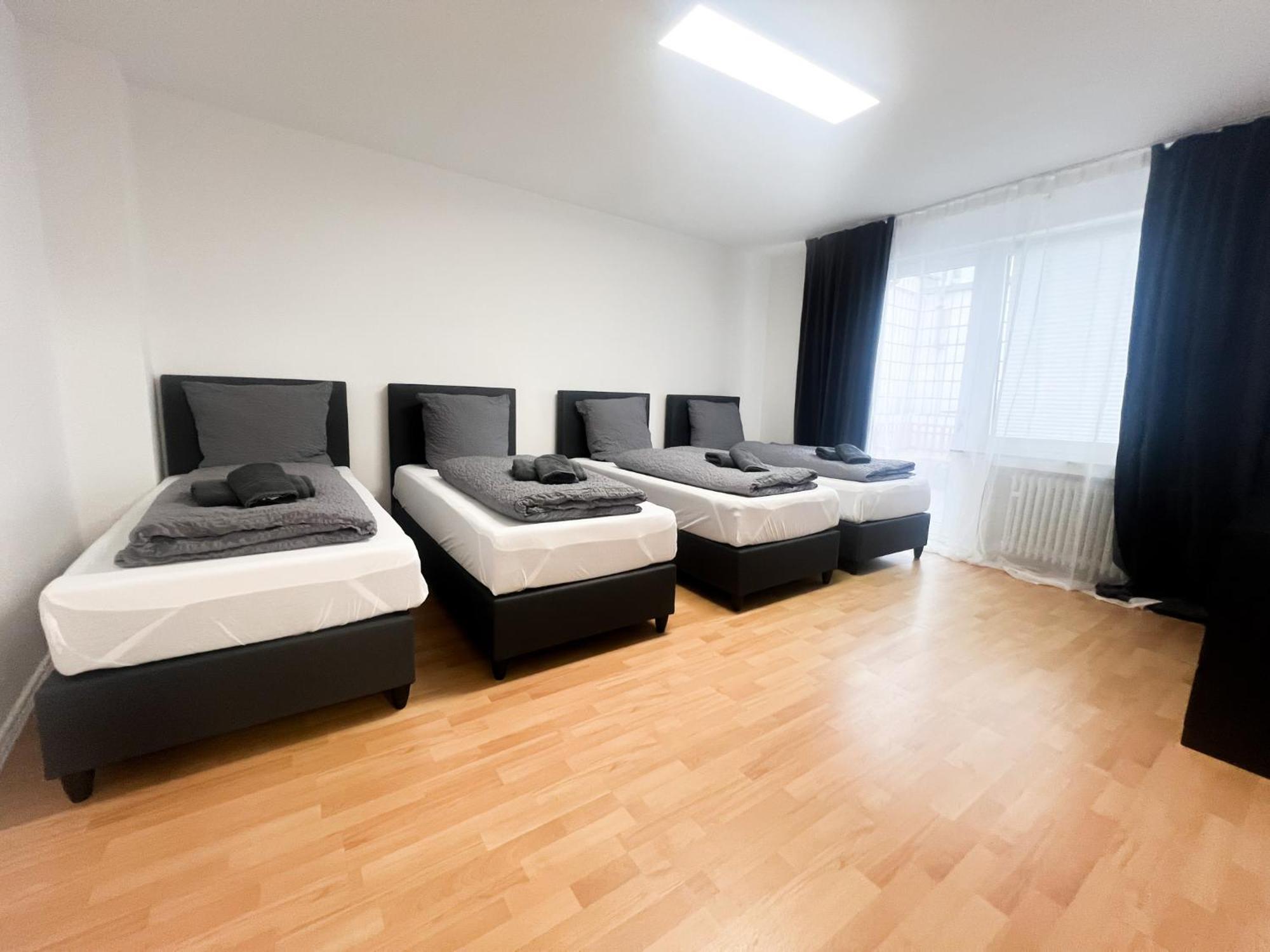 Vibehome Duesseldorf - Stadtmitte Екстериор снимка