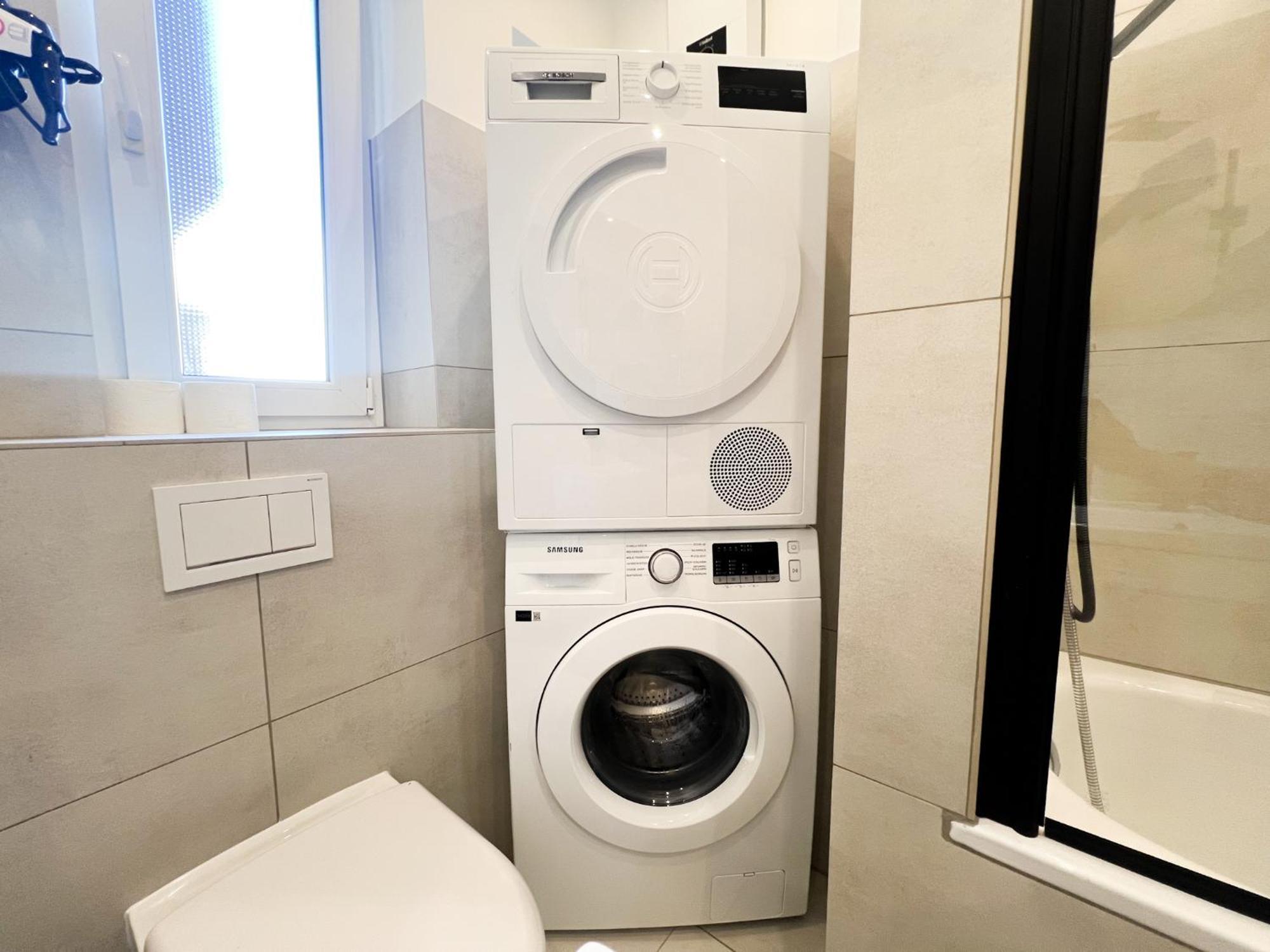 Vibehome Duesseldorf - Stadtmitte Екстериор снимка