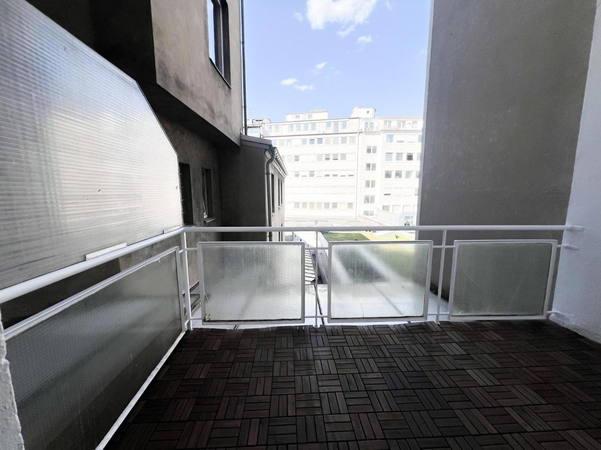 Vibehome Duesseldorf - Stadtmitte Екстериор снимка